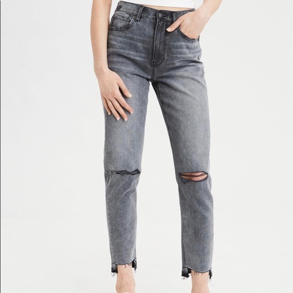 American Eagle Outfitters Denim - American Eagle mom jeans